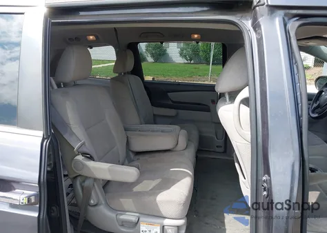 2016 Honda Odyssey Se из США, поврежденный, VIN 5FNRL5H30GB169201